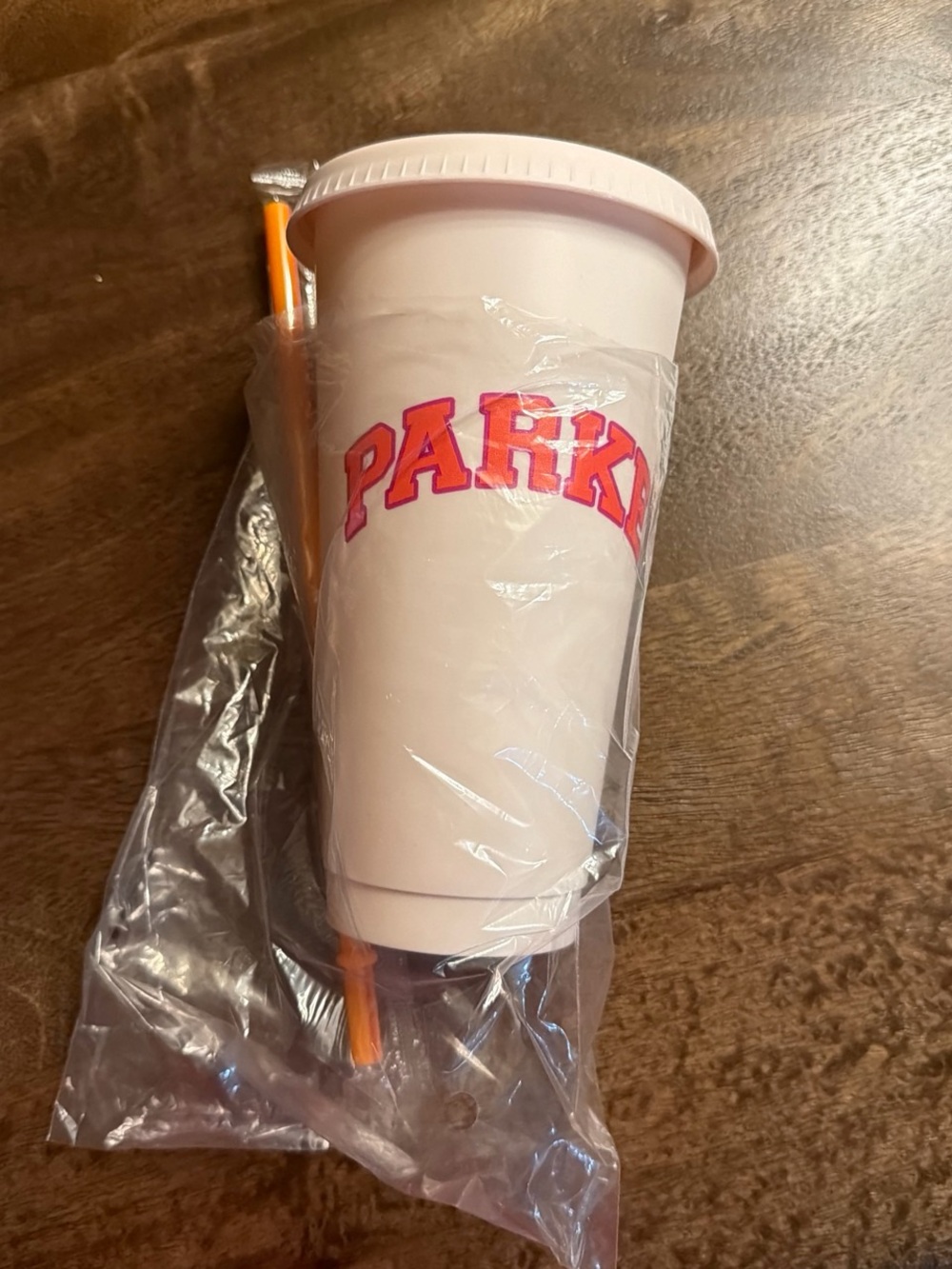 PARKE dunkin white Reusable Tumbler with Lid and Straw NEW